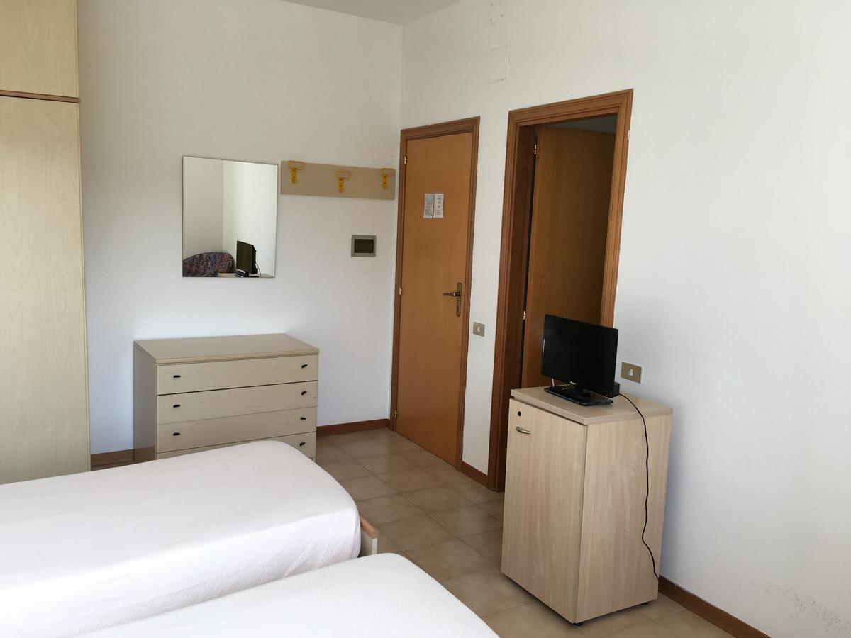 Fattoria Cerreto Hotel Mosciano SantʼAngelo Eksteriør billede
